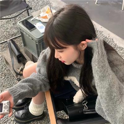 主演 C